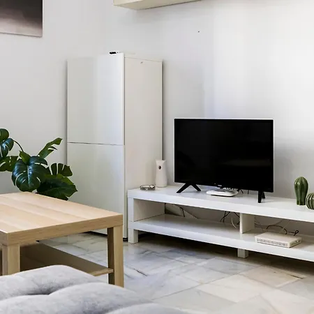 Picasso Apartment